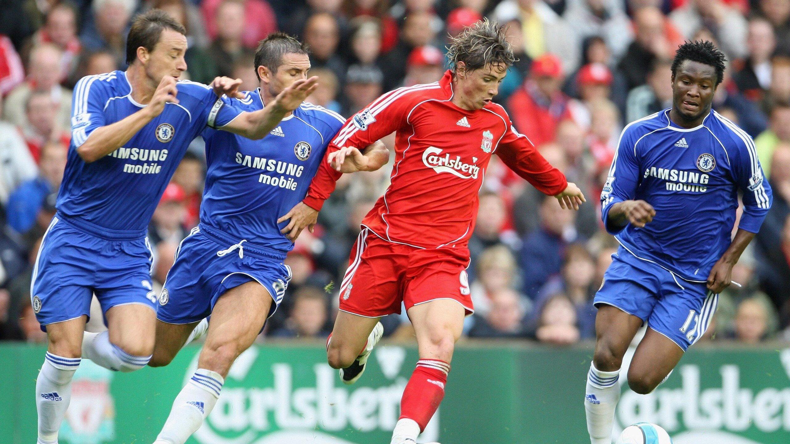 曼城十球狂飙稳坐榜首 斯特林造点破门笑纳胜利